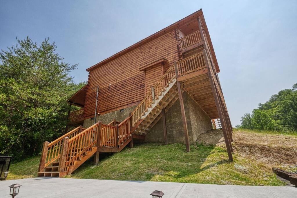 Adventure Retreat/Cabin/Pool+Hot Tub/Game Room+Theater セバービル エクステリア 写真